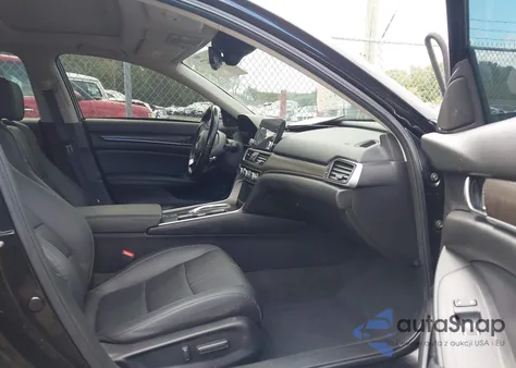 2022 Honda Accord Touring from USA, damaged, VIN 1HGCV2F9XNA012434